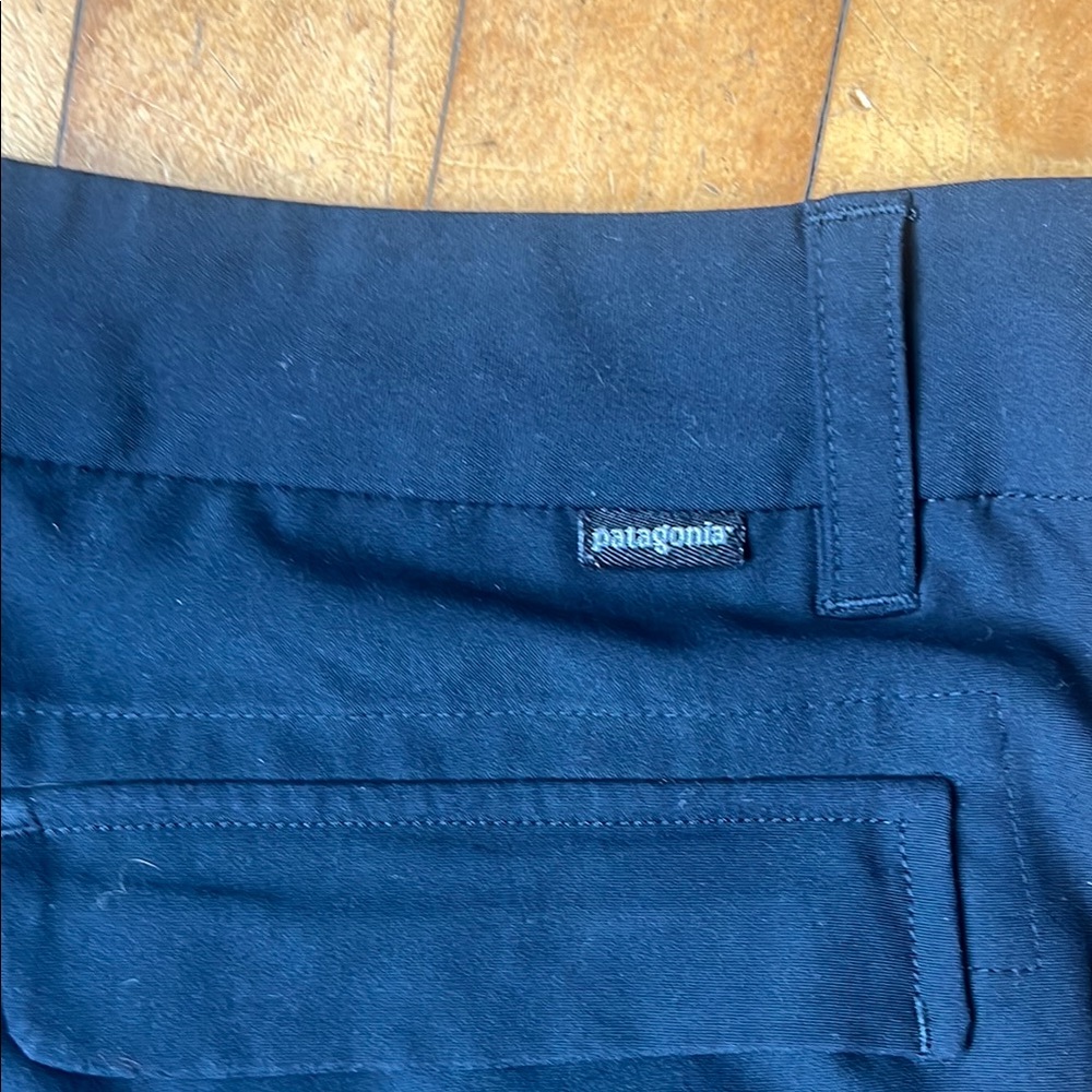 Patagonia Women’s Hiking Pant - Picture 4 of 5